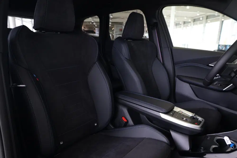 BMW iX1 eDrive20 uit 2026, foto 9