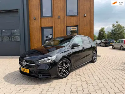 Mercedes-Benz B-Klasse 180 Business Solution AMG l PANO l WI uit 2020