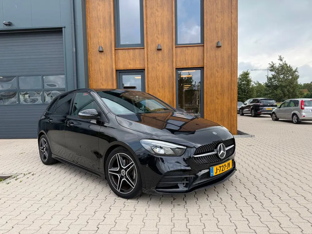 Mercedes-Benz B-Klasse 180 Business Solution AMG l PANO l WI uit 2020, foto 6