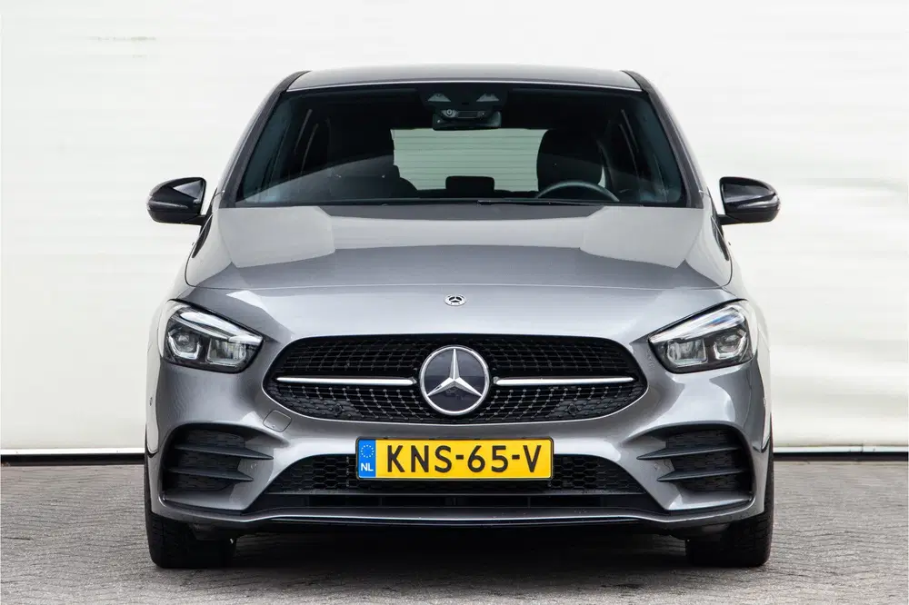 Mercedes-Benz B-Klasse 250 e AMG Night Edition uit 2020, foto 3