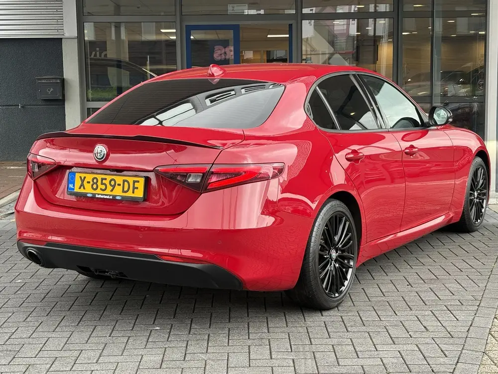 Alfa Romeo Giulia 2.0T Super 200pk | Afn. Trekhaak | Stoel uit 2020, foto 10