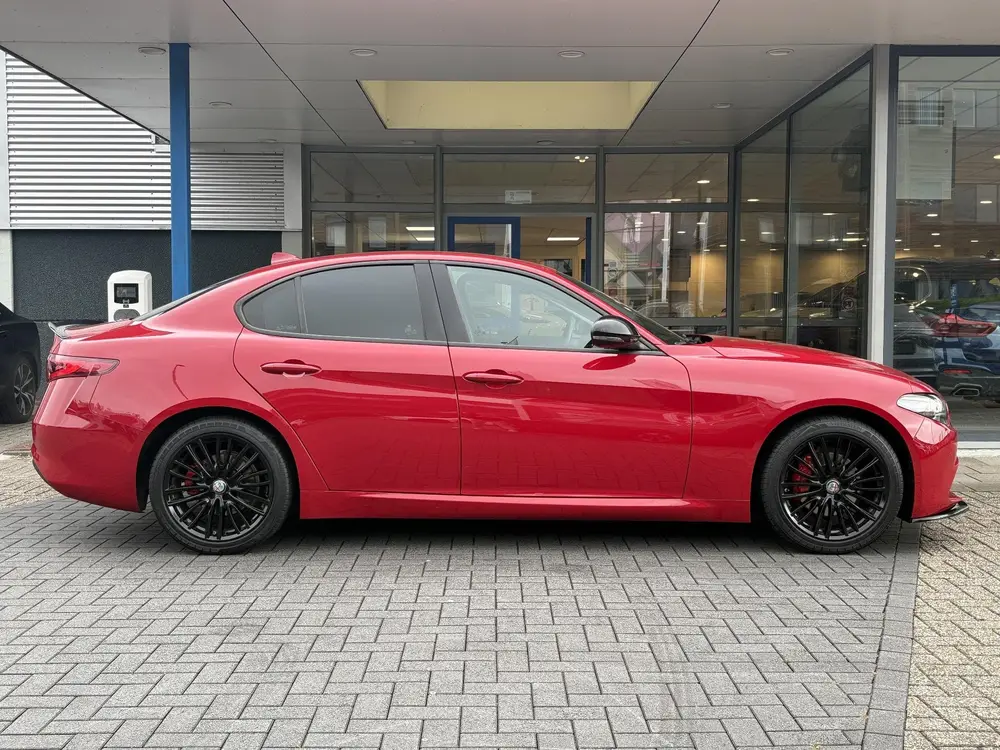 Alfa Romeo Giulia 2.0T Super 200pk | Afn. Trekhaak | Stoel uit 2020, foto 4