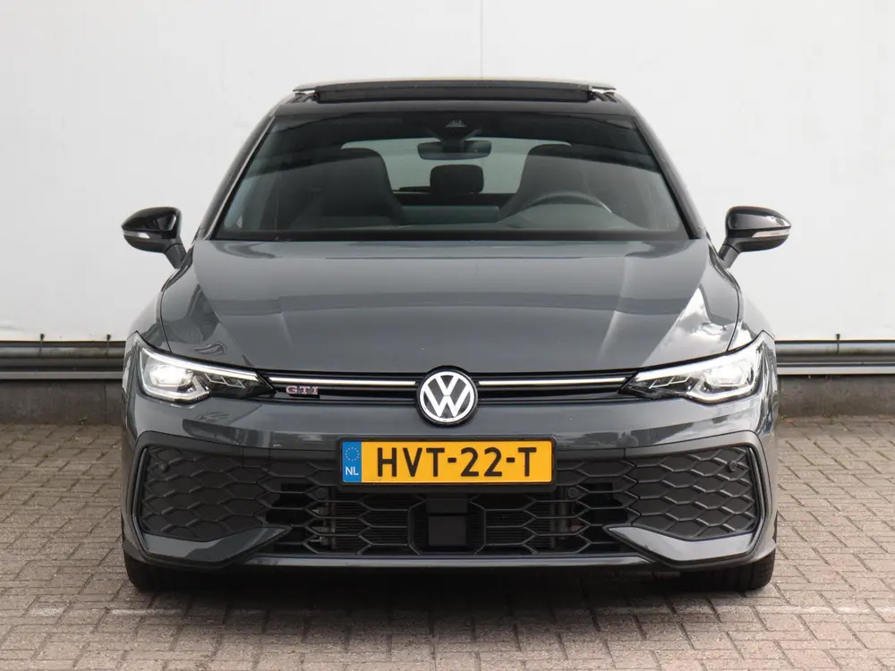 Volkswagen Golf 2.0 TSI GTI | Panoramadak | Stoel- en stuurv uit 2024, foto 2