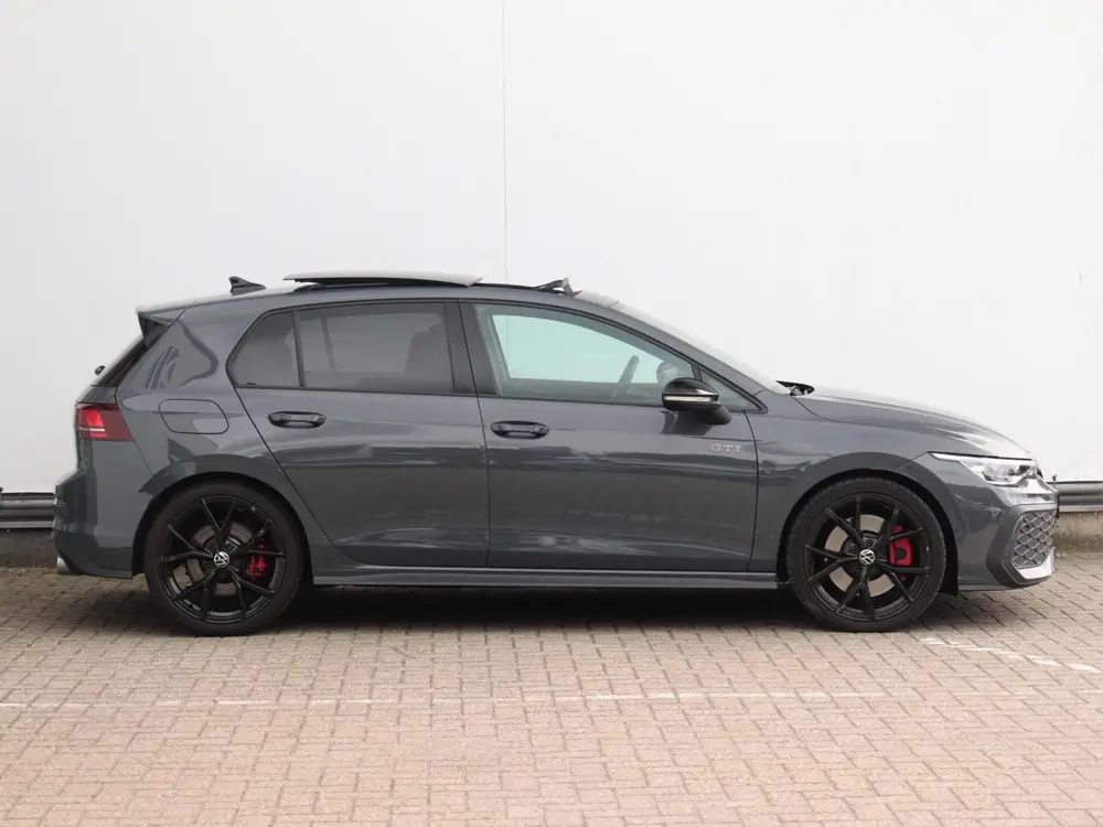 Volkswagen Golf 2.0 TSI GTI | Panoramadak | Stoel- en stuurv uit 2024, foto 3