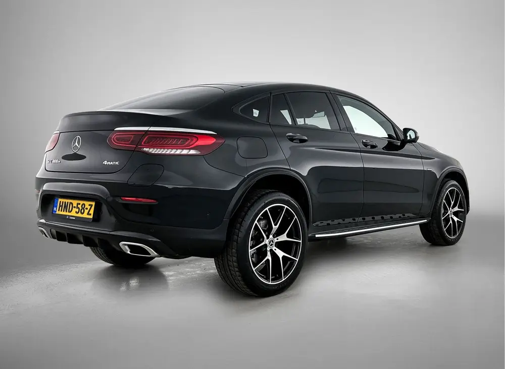 Mercedes-Benz GLC 300e 4MATIC Premium Plus uit 2021, foto 2