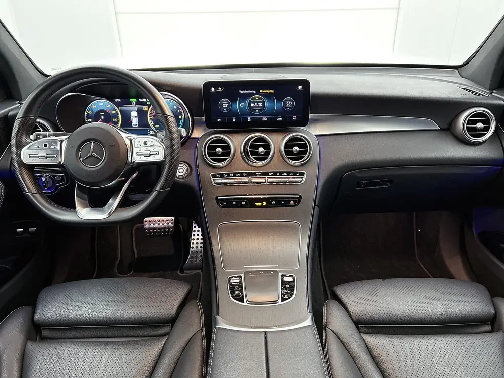 Mercedes-Benz GLC 300e 4MATIC Premium Plus uit 2021, foto 4