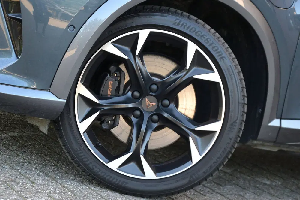 Cupra Formentor 1.4 e-Hybrid 245PK VZ Performance uit 2023, foto 5