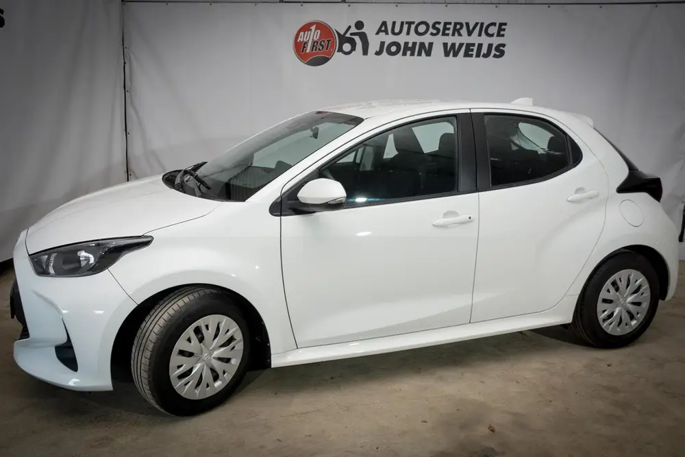 Toyota Yaris 1.0 VVT-i Active uit 2022, foto 6