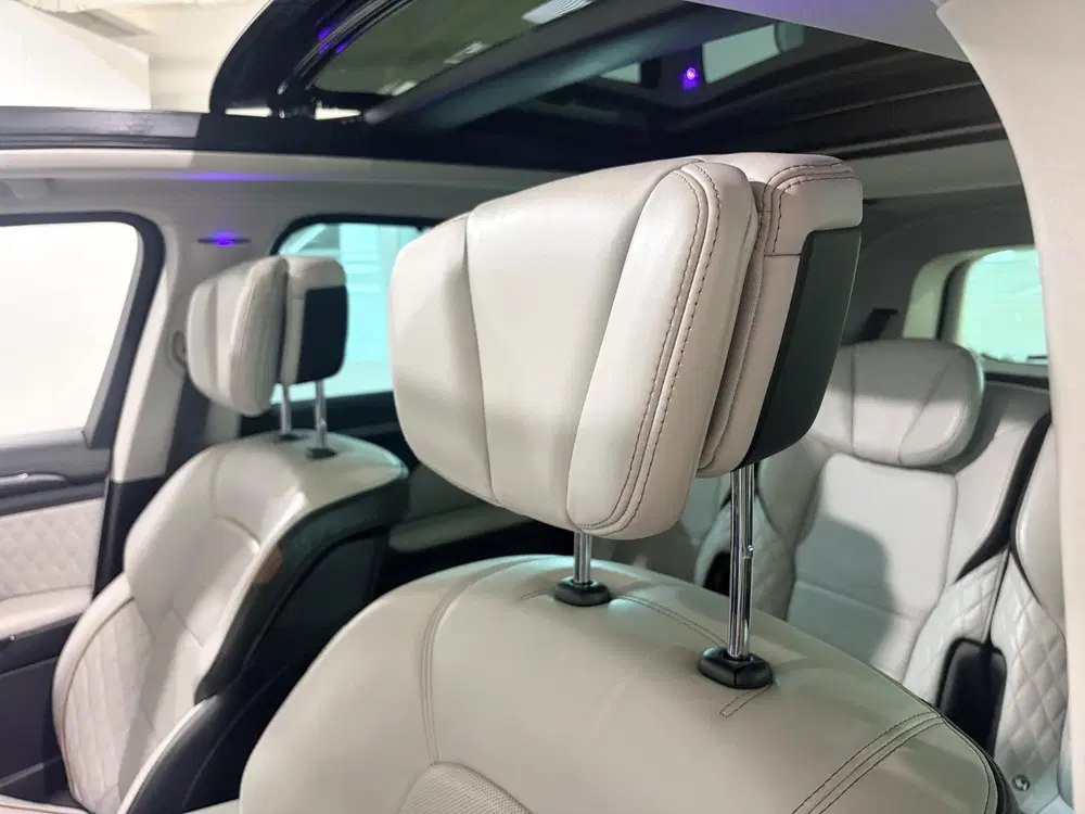 Renault Espace 225PK TCe Initiale Paris 7p Automaat uit 2020, foto 17