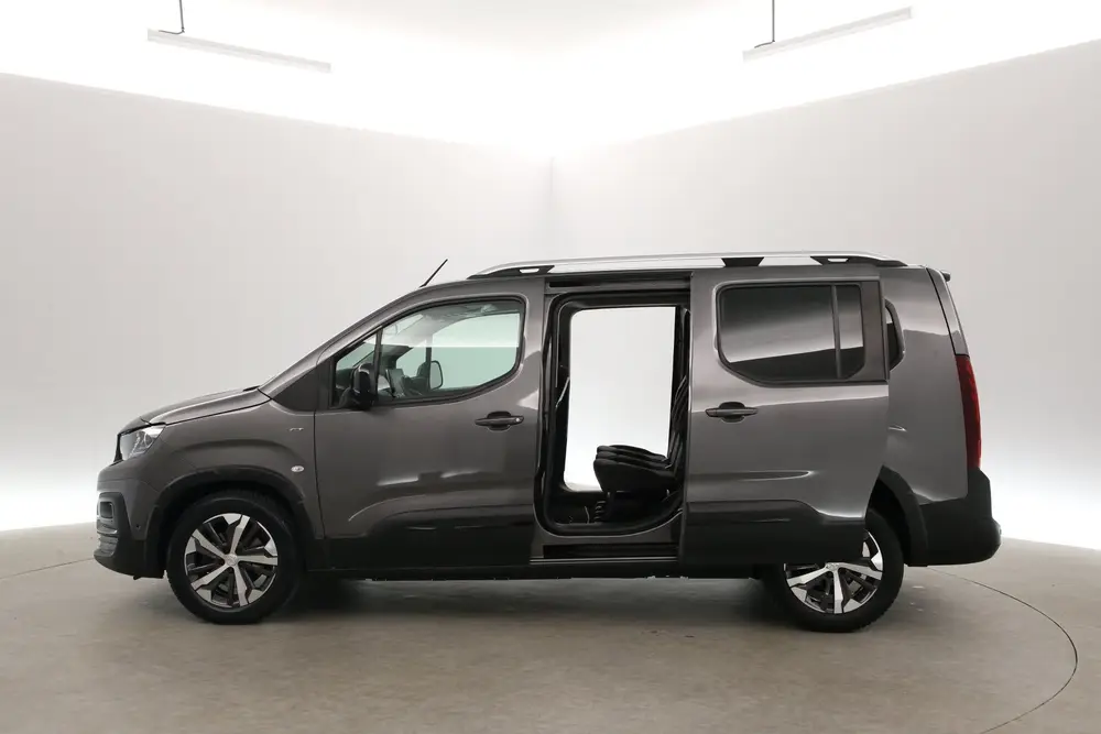 Peugeot Rifter 1.2 Puretech L2 GT 7p. 131PK uit 2021, foto 6