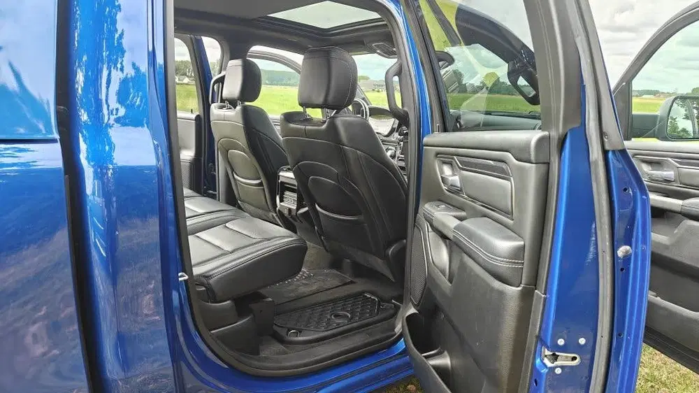 Dodge RAM RAM 1500 Crew Cab V8 uit 2019, foto 14