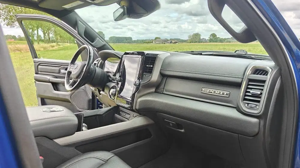 Dodge RAM RAM 1500 Crew Cab V8 uit 2019, foto 15