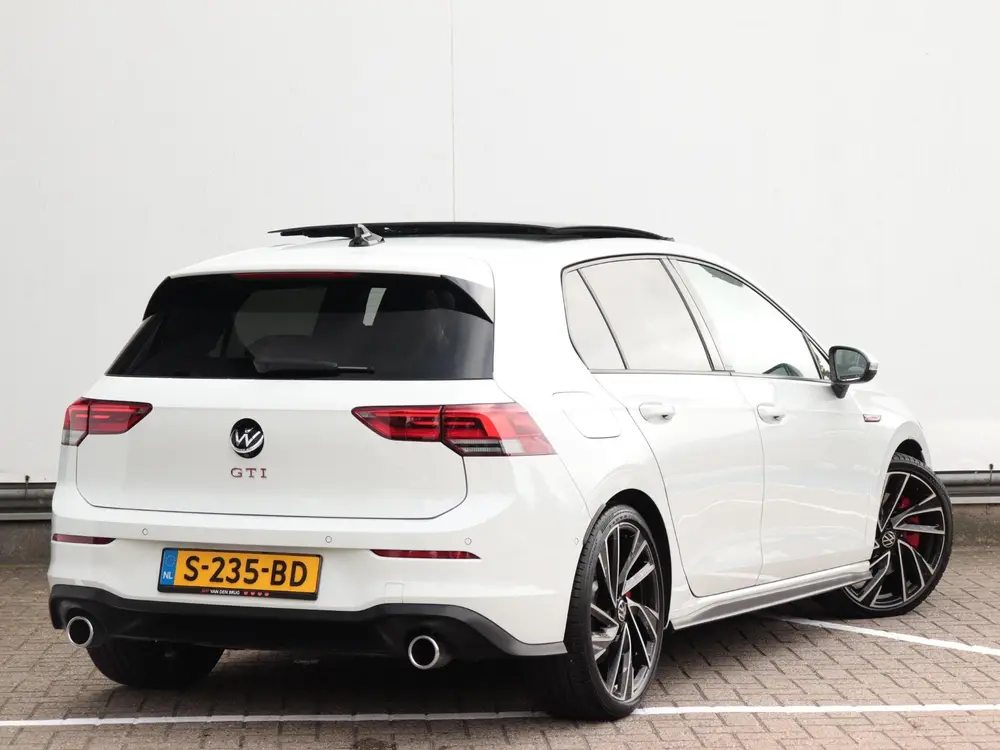 Volkswagen Golf 2.0 TSI GTI | Panoramadak | Adaptief onderst uit 2021, foto 4