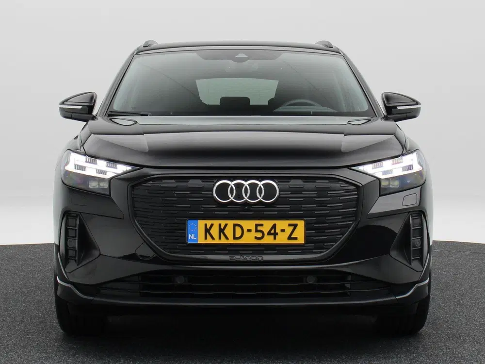 Audi Q4 e-tron 40 S Edition 63 kWh 204 Pk uit 2025, foto 4