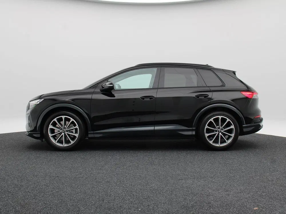 Audi Q4 e-tron 40 S Edition 63 kWh 204 Pk uit 2025, foto 9