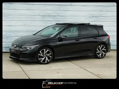 Volkswagen Golf 1.5 eTSI R-Line Pano H&K Audio Cruise Camera uit 2020