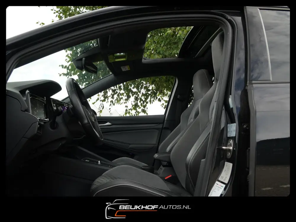 Volkswagen Golf 1.5 eTSI R-Line Pano H&K Audio Cruise Camera uit 2020, foto 5