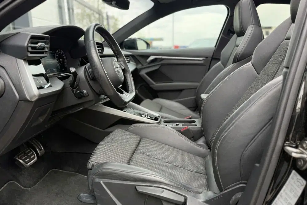 Audi S3 2.0 TFSI quattro uit 2021, foto 18