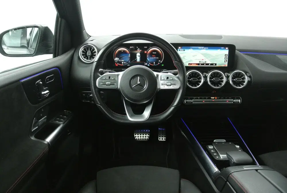 Mercedes-Benz B-Klasse 200 AMG Line uit 2021, foto 3