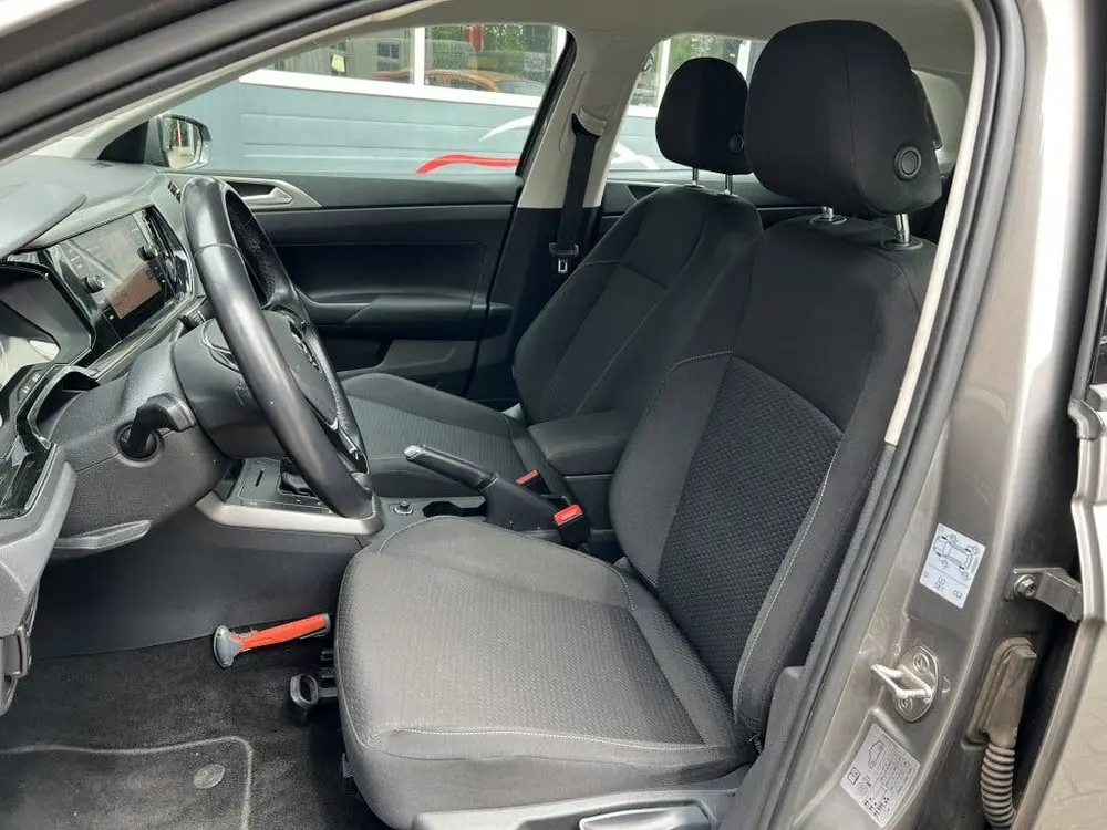Volkswagen Polo 1.0 TSI Comfortline Automaat (bj 2020) uit 2020, foto 5