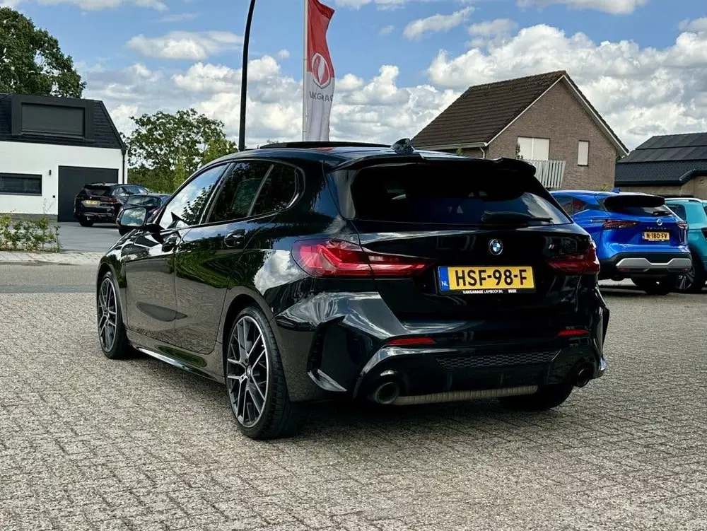 BMW 1-serie M135i xDrive High Executive Pano Head-up K uit 2020, foto 14