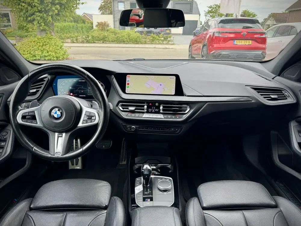 BMW 1-serie M135i xDrive High Executive Pano Head-up K uit 2020, foto 18