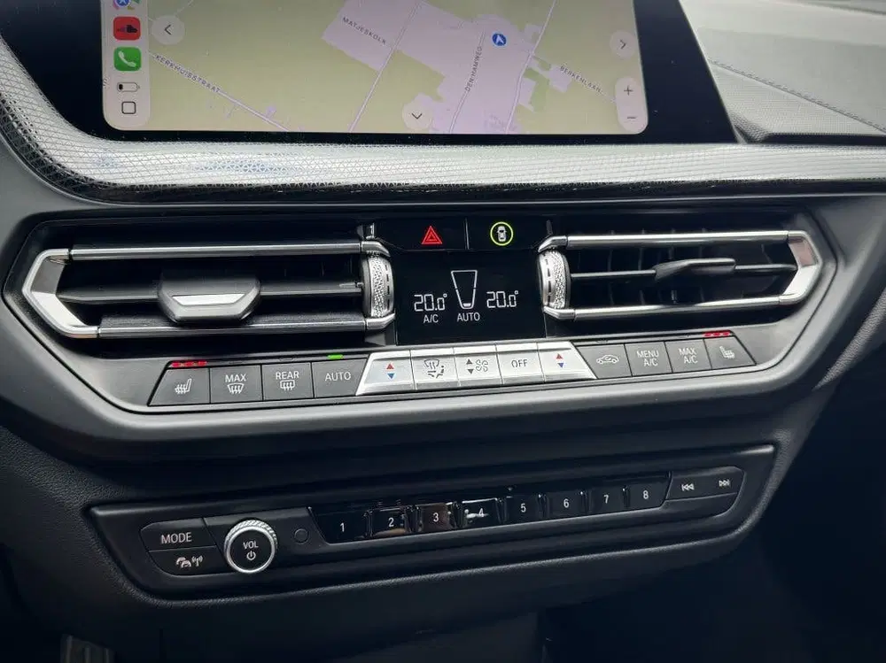 BMW 1-serie M135i xDrive High Executive Pano Head-up K uit 2020, foto 20