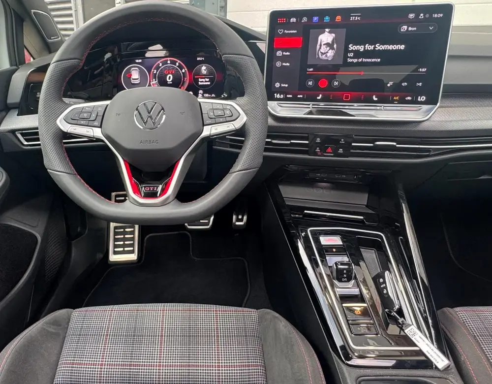 Volkswagen Golf 8.5 2.0 TSI GTI l 265pk l 360 camera l Panor uit 2025, foto 8