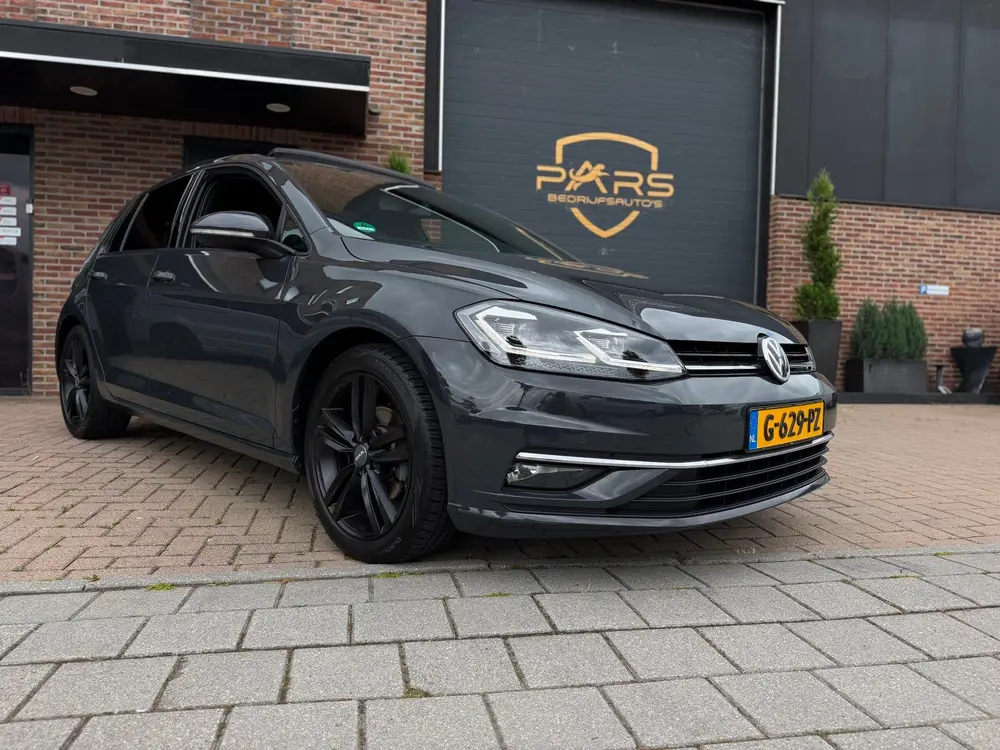 Volkswagen Golf 1.0 TSI Highline Style Panorama Dak LED kopl uit 2019, foto 10