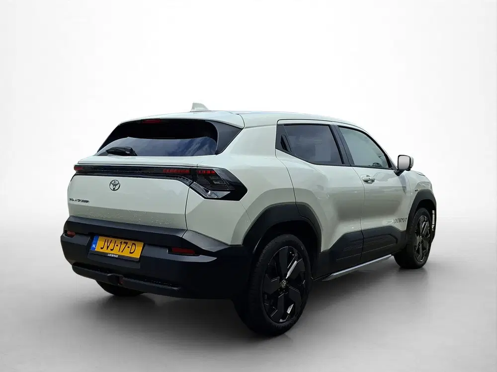 Toyota Urban Cruiser Executive 61 kWh uit 2026, foto 2