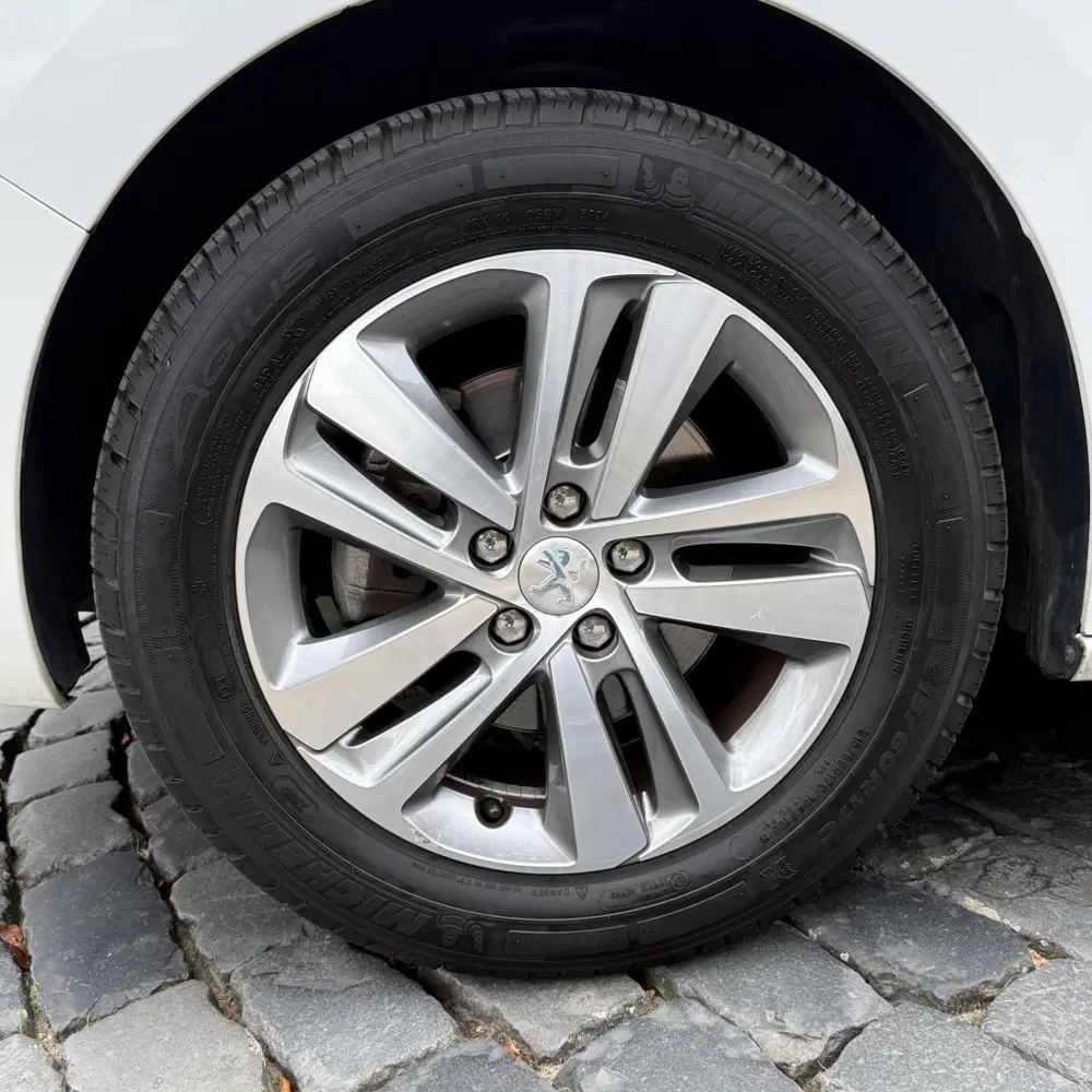 Peugeot Expert 231S 2.0 BlueHDI 120 Premium Pack uit 2019, foto 9