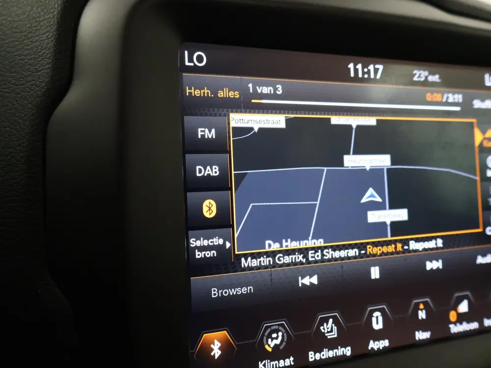 Jeep Renegade 1.0T LIMITED + PANORAMA | TREKHAAK | LEDER | A uit 2019, foto 19