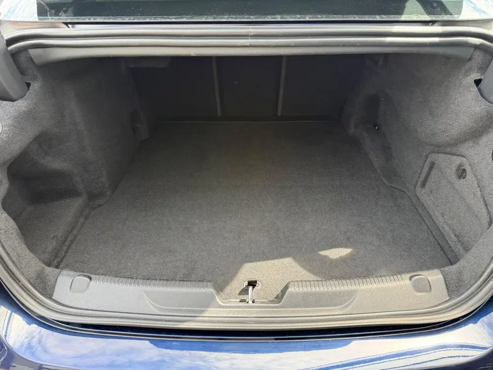 Jaguar XE 2.0 P250 S *Cruise Control & Navigatie* uit 2020, foto 11