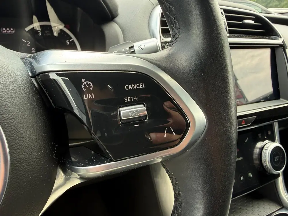 Jaguar XE 2.0 P250 S *Cruise Control & Navigatie* uit 2020, foto 19