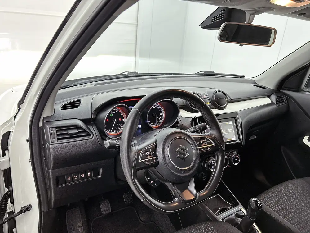 Suzuki Swift 1.0 Stijl Smart Hybrid | Keyless Entry/Start | uit 2019, foto 18