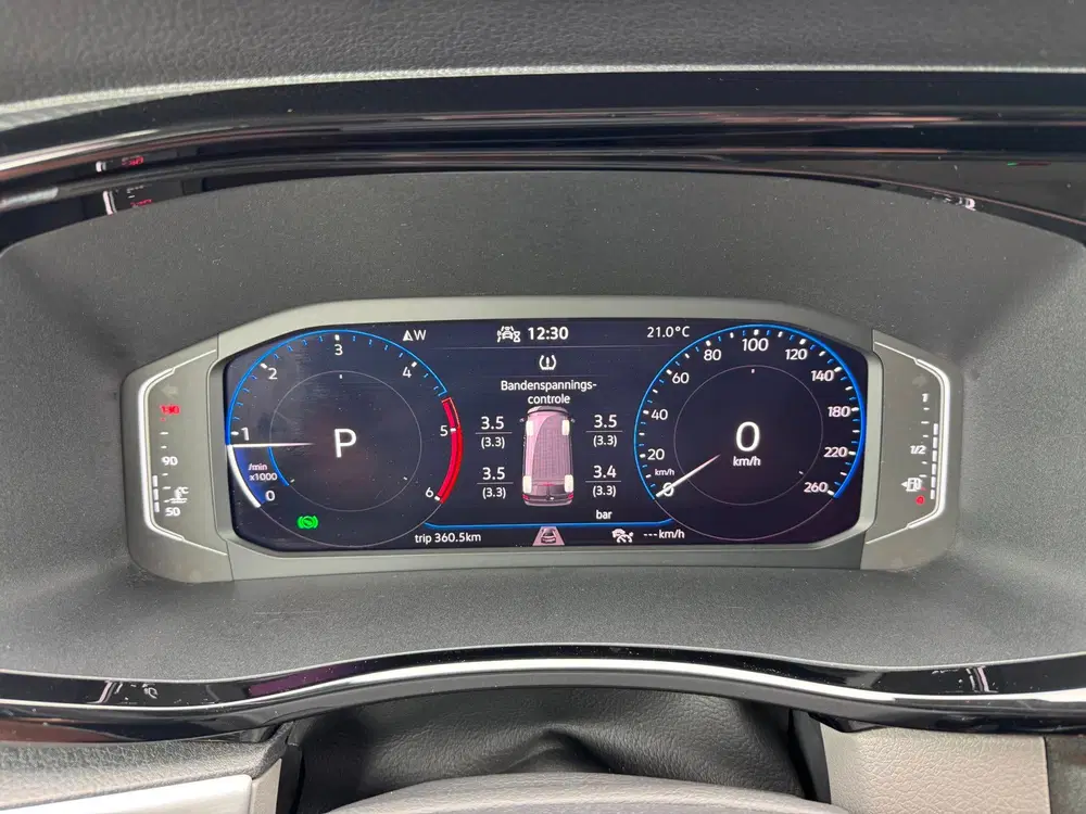 Volkswagen Transporter 2.0 TDI L2H1 30 DC Bulli *CAMERA + CR uit 2021, foto 18