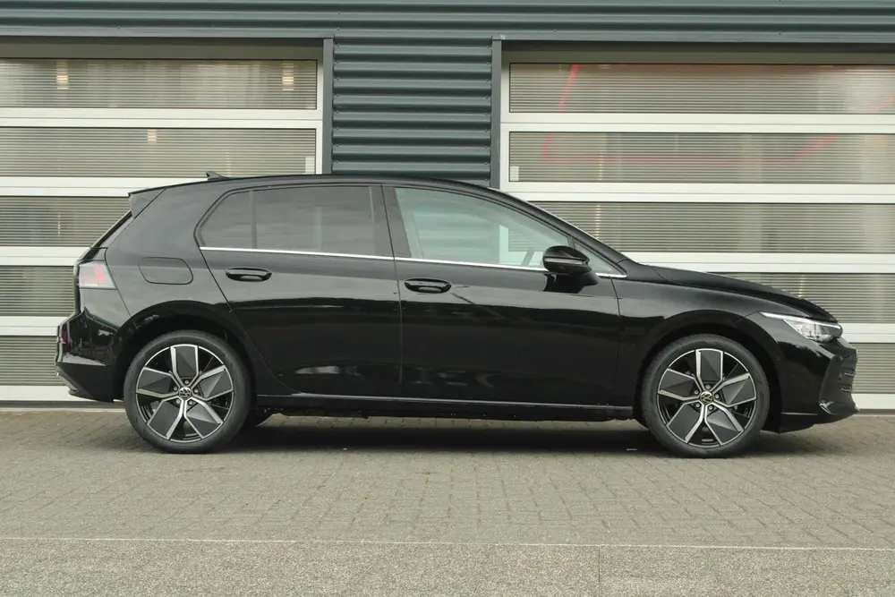 Volkswagen Golf 1.5 eHybrid 204pk Style Edition | Panoramada uit 2026, foto 3