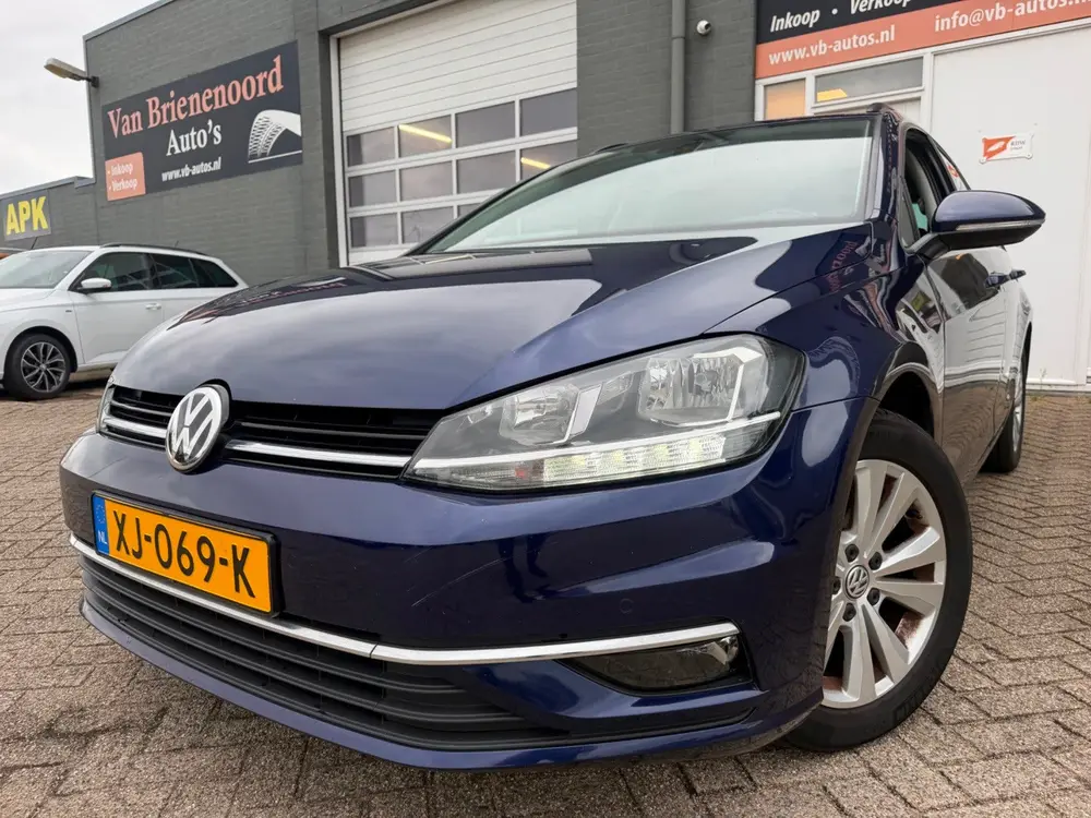 Volkswagen Golf Variant 1.0 TSI Comfortline met parkeersenso uit 2019, foto 3