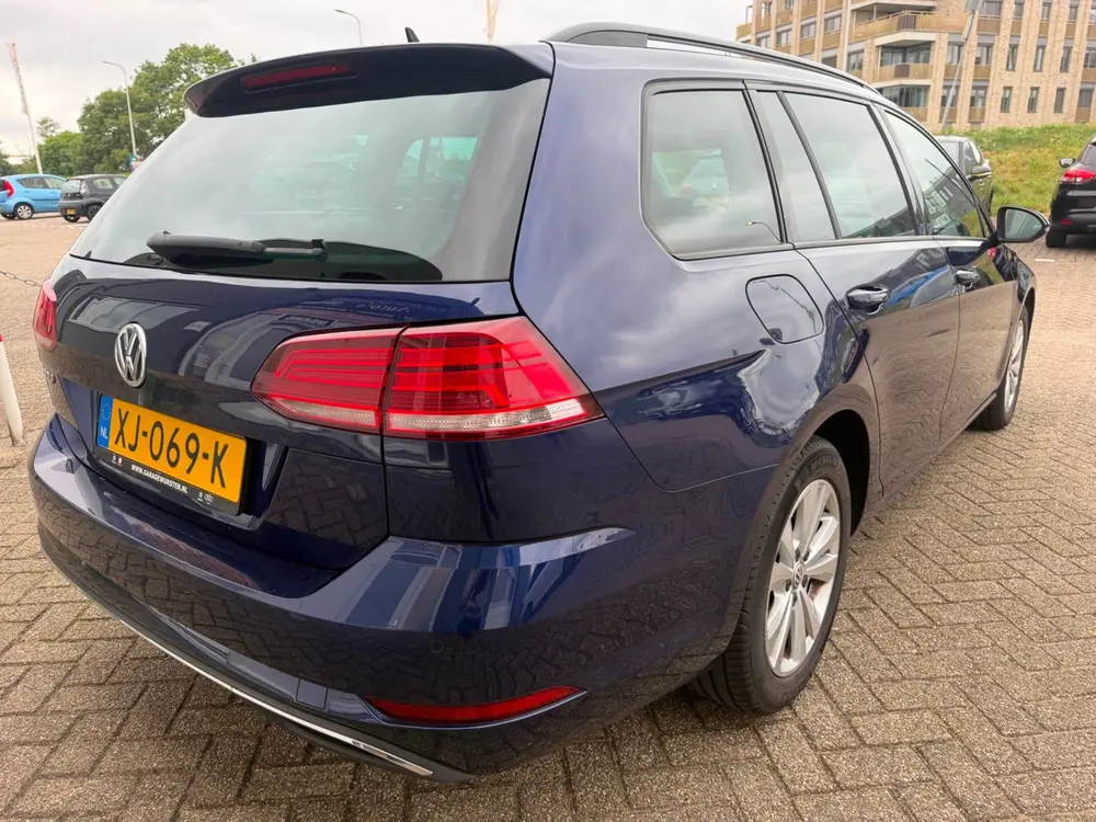 Volkswagen Golf Variant 1.0 TSI Comfortline met parkeersenso uit 2019, foto 6