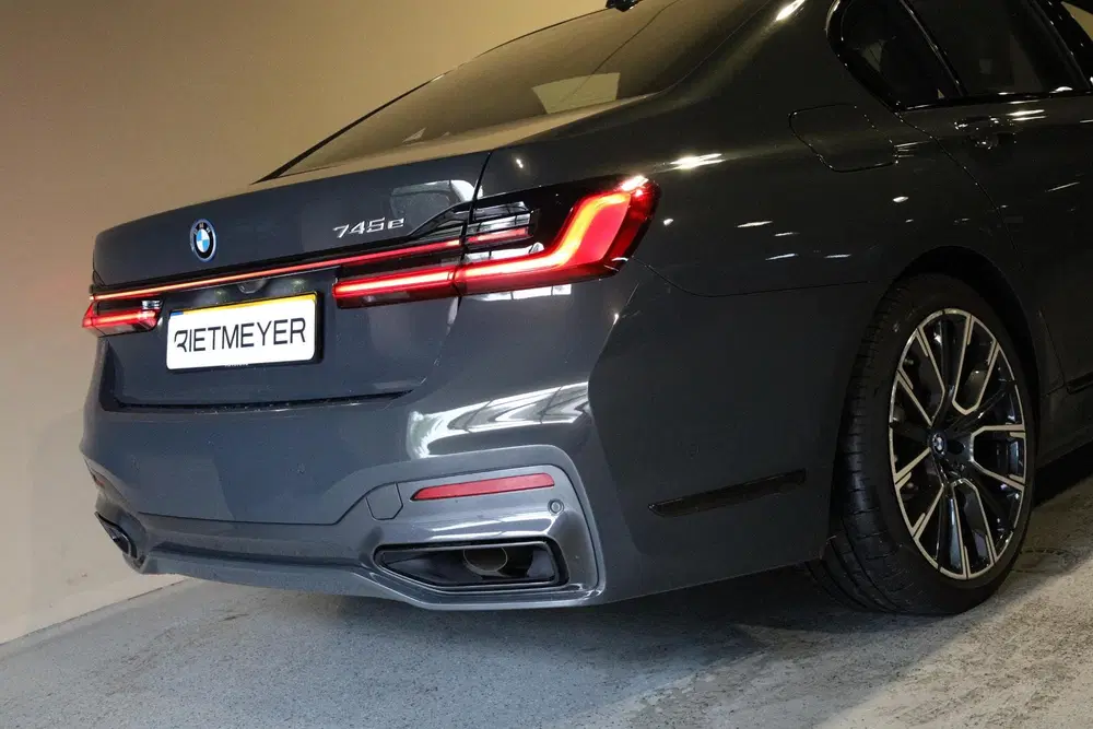 BMW 7-serie 745e High Executive uit 2022, foto 7
