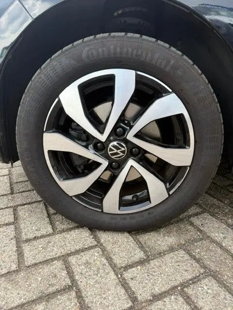 Volkswagen Up! e-Up! Elektromotor 83pk 2021 Zwart 5 Deurs uit 2021, foto 9