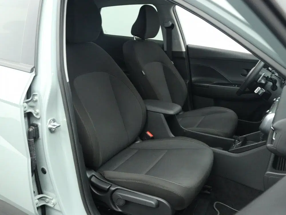 Hyundai KONA 1.6 GDI HEV Comfort uit 2024, foto 10