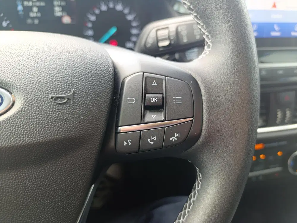 Ford Fiesta 1.0 EcoBoost Hybrid Titanium X uit 2023, foto 20