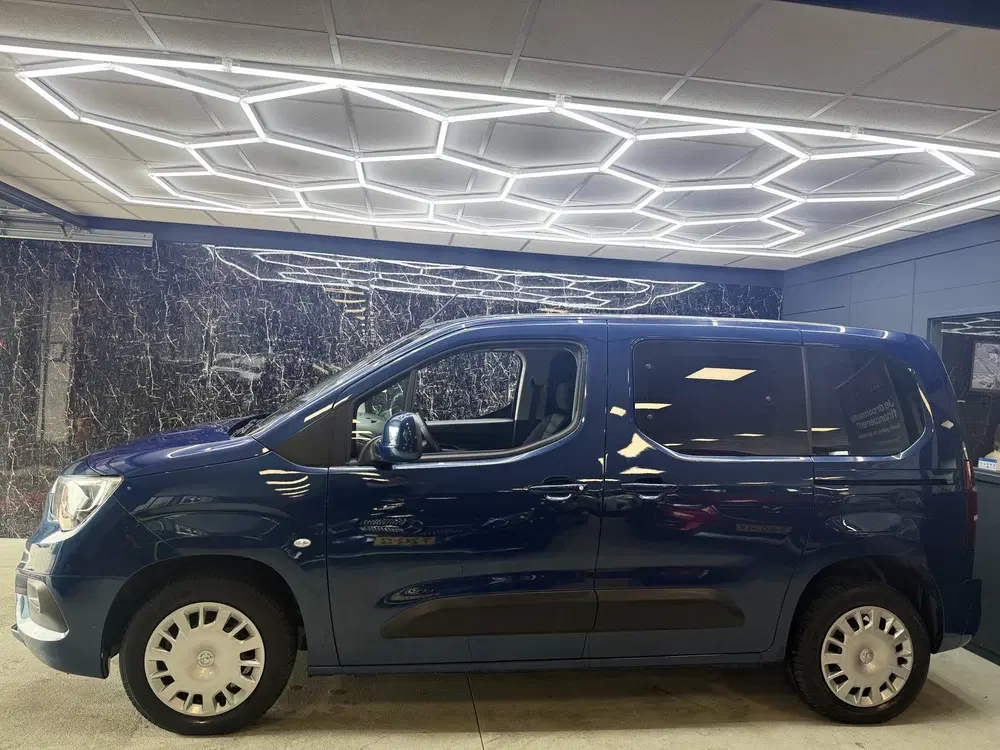 Opel Combo 1.2 Turbo L1H1 Edition (bj 2021) uit 2021, foto 3