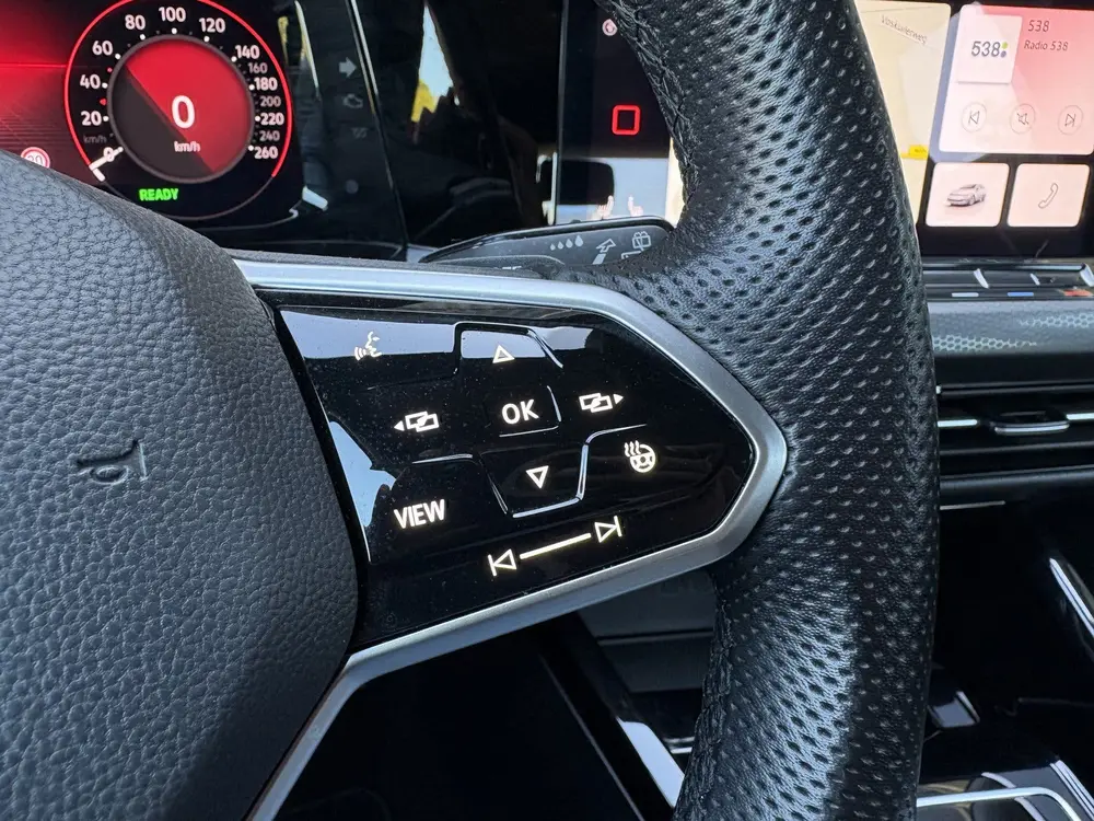 Volkswagen Golf 1.4 eHybrid GTE (bj 2022, automaat) uit 2022, foto 11