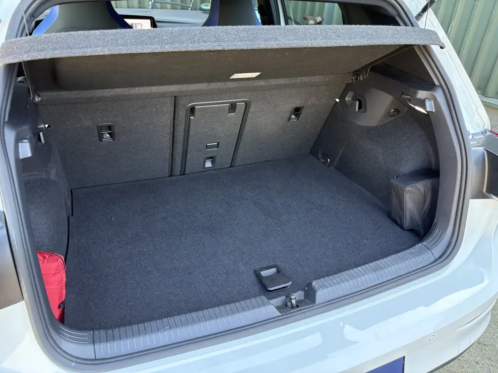 Volkswagen Golf 1.4 eHybrid GTE (bj 2022, automaat) uit 2022, foto 14