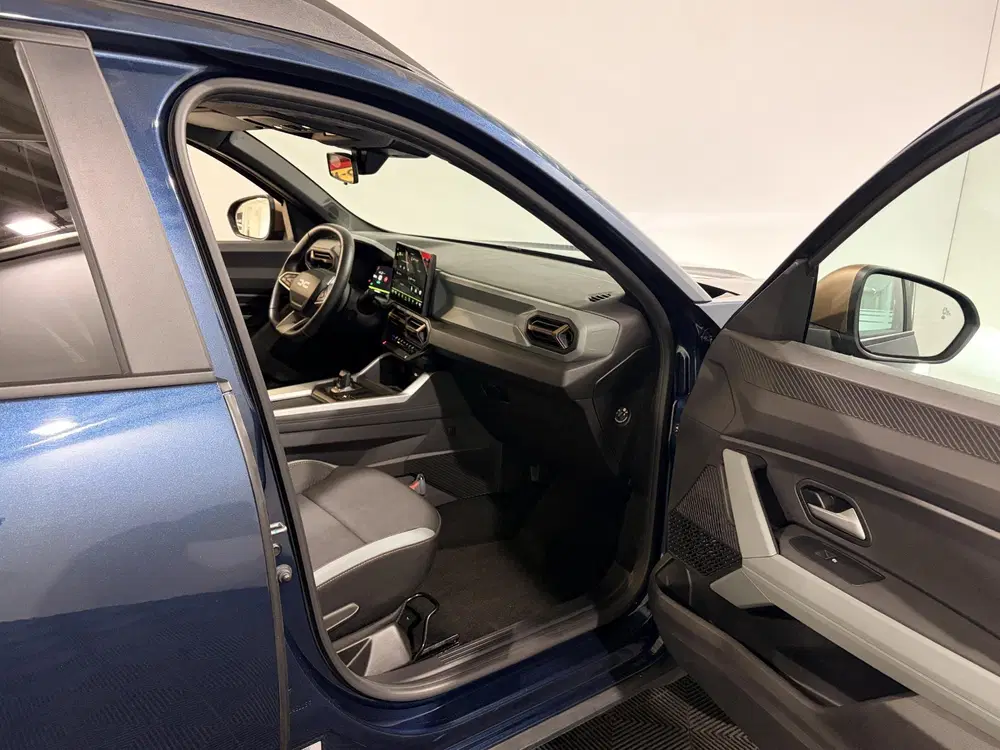 Dacia Bigster 155PK Hybrid Extreme Automaat uit 2025, foto 20