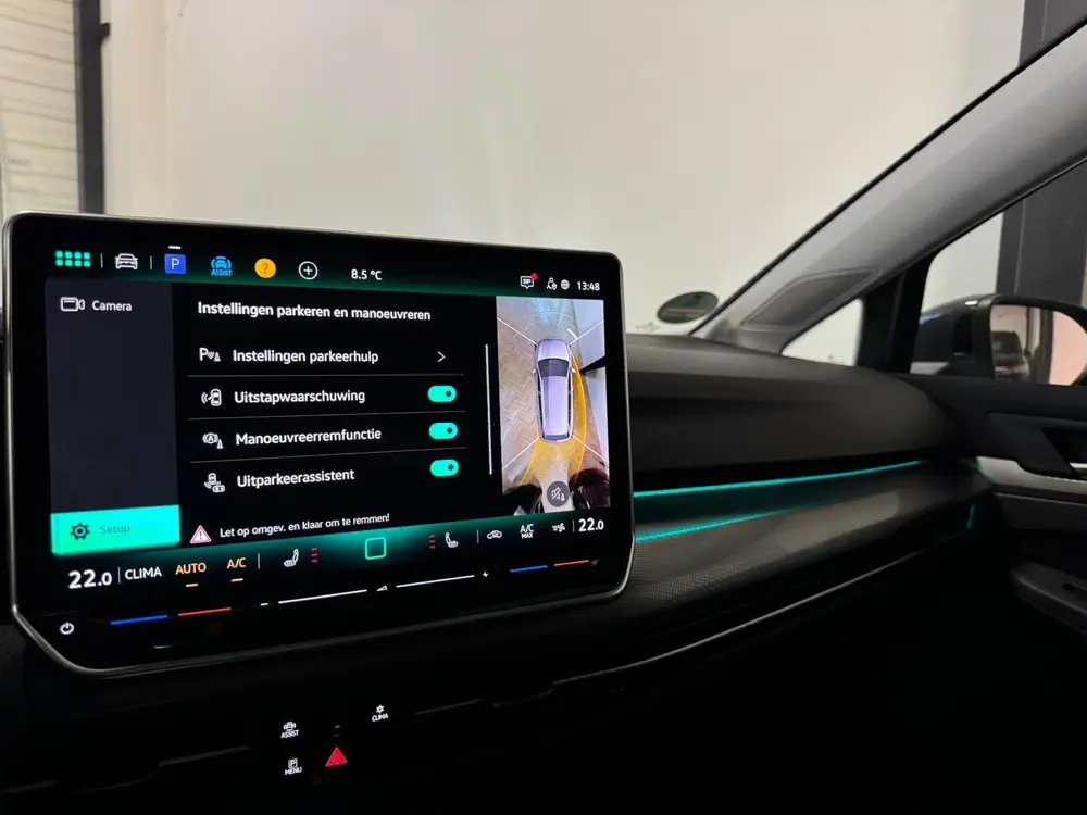 Volkswagen Golf 1.5 eTSI Life PANO 360' SFEER' uit 2025, foto 5