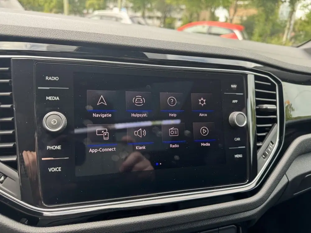 Volkswagen T-Roc 2.0 TSI 4Motion R Beats Pano Akra 430PK uit 2020, foto 17