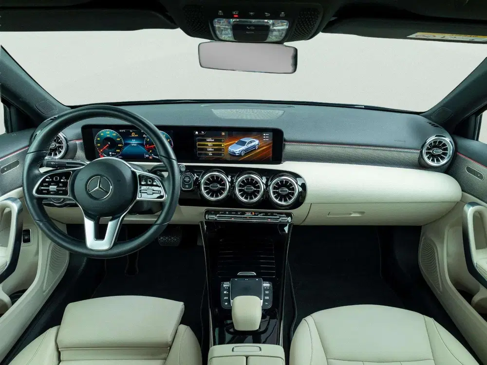 Mercedes-Benz A-Klasse 180 Business Solution uit 2022, foto 3